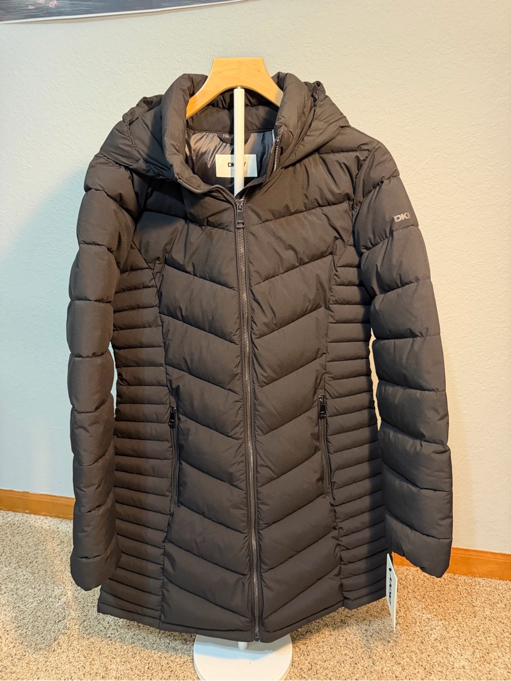 DKNY Women's Black Hooded Quilted Puffer Coat
